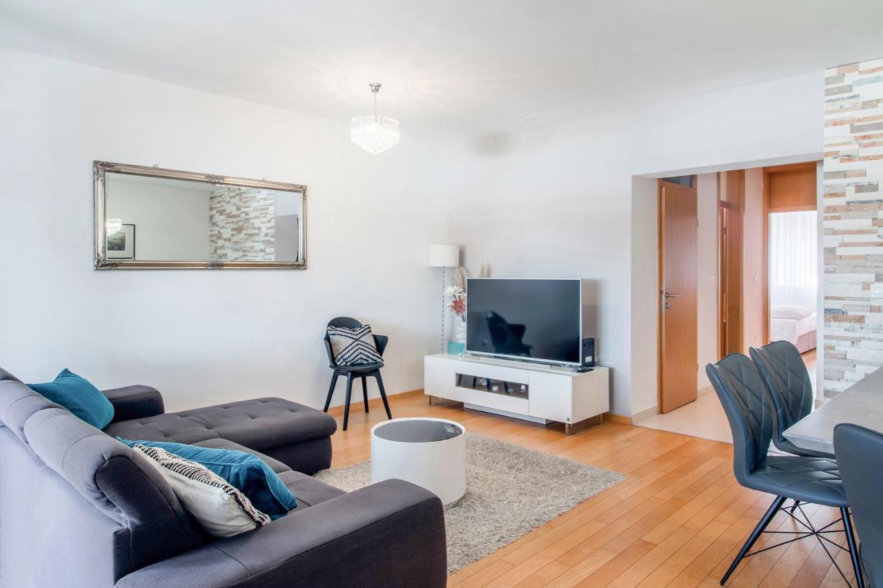 Apartment Montesa Zadar With Free Parking And Balcony Exteriér fotografie
